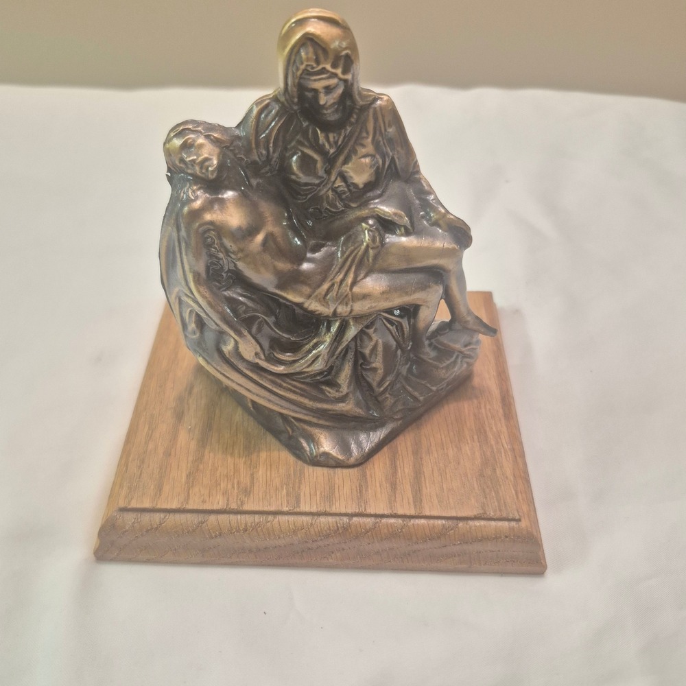 Vintage Michelangelo Pieta Statue Bronze Tone Metal Sculpture on Wood Base 5.5in
